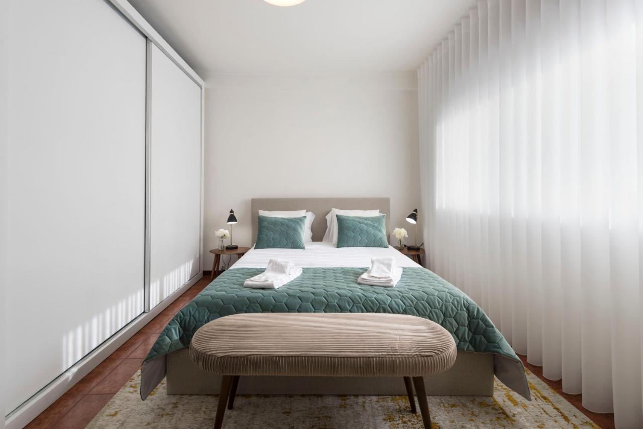 Lovelystay - Newly Decorated 2Br Flat With Free Parking Vila Nova de Gaia Exterior foto